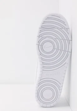 Nike Sportswear Court Borough Unisex - Sneakers Laag - White -Mode Schoenenselectie Winkel 069eb7b6db824a2884963fa639ec5c16