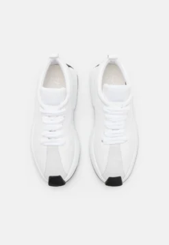Giuseppe Zanotti Sneakers Laag - White -Mode Schoenenselectie Winkel 07dd2239a02d402ba3d0a88fa7fa4fa7 scaled
