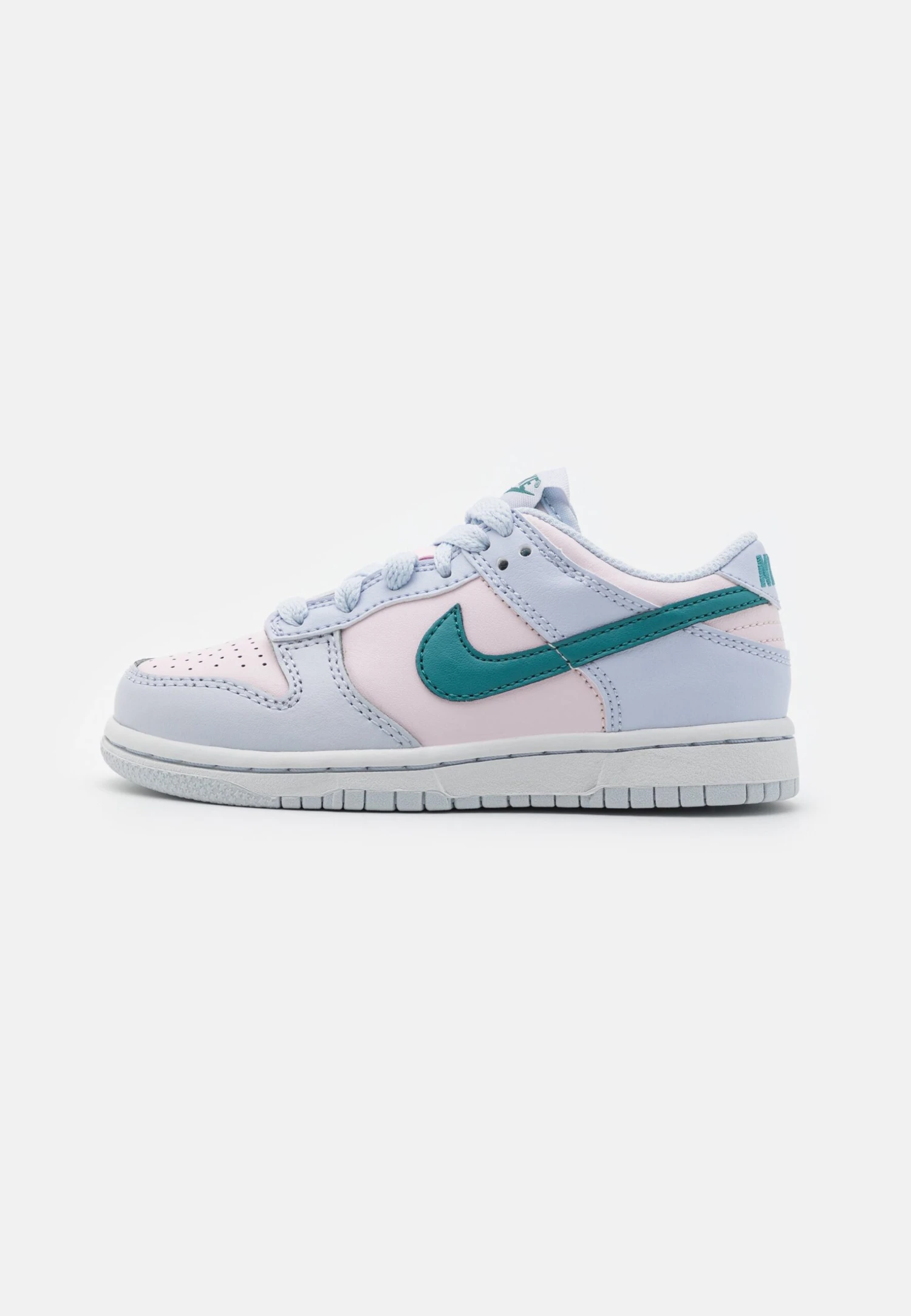 Nike Sportswear Dunk Unisex - Sneakers Laag - Football Grey/Mineral Teal/Pearl Pink 1 Nike Sportswear Dunk Unisex - Sneakers Laag - Football Grey/Mineral Teal/Pearl Pink