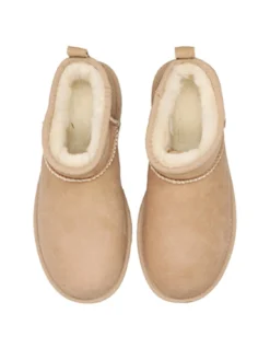 Ugg Classic Ultra Mini - Korte Laarzen - Sand 8 Ugg Classic Ultra Mini - Korte Laarzen - Sand -Mode Schoenenselectie Winkel 1826c32839c3473fa3bee377986c5b86