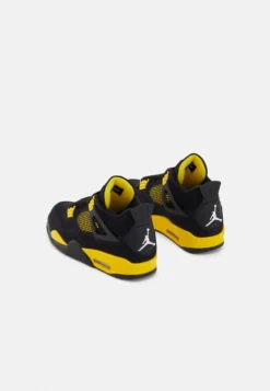 Air Jordan 4 Retro - Sneakers Hoog - Black/White/Tour Yellow 13 Air Jordan 4 Retro - Sneakers Hoog - Black/White/Tour Yellow -Mode Schoenenselectie Winkel 1d719e9178644b27bc47ce694bf0a992 scaled
