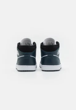 Air Jordan 1 Mid - Sneakers Hoog - Armory Navy/White/Black -Mode Schoenenselectie Winkel 20fa10fd35fc448d858db45fc747c624 scaled