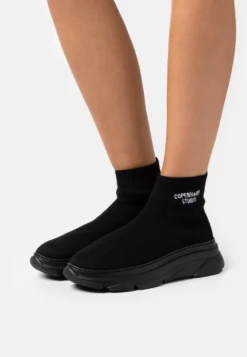 Uitgelichte producten 3 COPENHAGEN Sneakers Hoog - Black