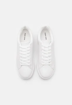 Pier One Unisex - Sneakers Laag - White 9 Pier One Unisex - Sneakers Laag - White -Mode Schoenenselectie Winkel 415a1a6b095d47bbbe2e0e988b994530 scaled