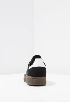 Adidas Originals Handball Spezial Unisex - Sneakers Laag - Cblack/Ftwwht/Gum5 -Mode Schoenenselectie Winkel 7157a37c35774be6bf73ce17820012a4