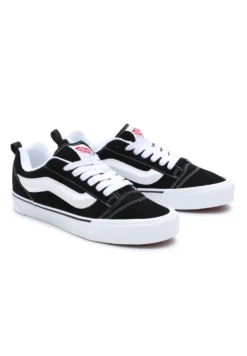 Vans Knu Skool Unisex - Skateschoenen - Black True White -Mode Schoenenselectie Winkel 737ad719cae247bea03217edab613e34 scaled