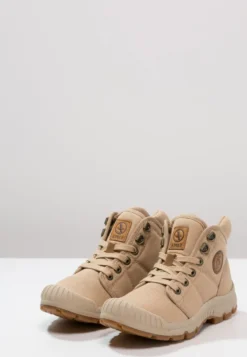 Uitgelichte producten -Mode Schoenenselectie Winkel 7bad9bb45dc14baf96ca7b88e3af30ea