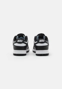 Nike Sportswear Dunk- Sneakers Laag - White/Black 11 Nike Sportswear Dunk- Sneakers Laag - White/Black -Mode Schoenenselectie Winkel 82d92276ea824237bf9f6727b4d89cb9 scaled
