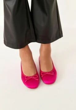 Next Forever Comfort Regular/Wide Fit. - Ballerina'S - Bright Pink