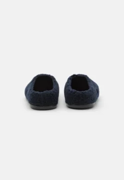 Marni Unisex - Pantoffels - Navy -Mode Schoenenselectie Winkel 915e3485fcca428f9d77b40a21b09a0e scaled