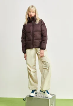 Jordan Stadium 90 - Sneakers Laag - Sail/Sky/Ozone Blue -Mode Schoenenselectie Winkel bd6ede98e0bc483787b6f759c97f41d9 scaled