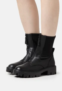 ONLY Shoes Enkellaarsjes Met Plateauzool - Black