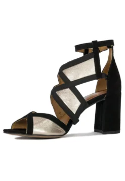 Uitgelichte producten -Mode Schoenenselectie Winkel fddc4a1a090f42a48f6c9ae5a4c59acd